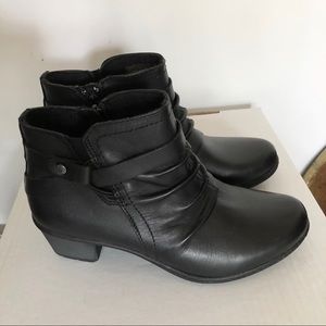 NEW! Earth Origins black booties